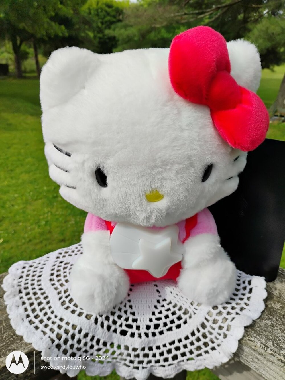 Hello Kitty electronic plush by Sanrio illuminates makes twinkling sound 2025